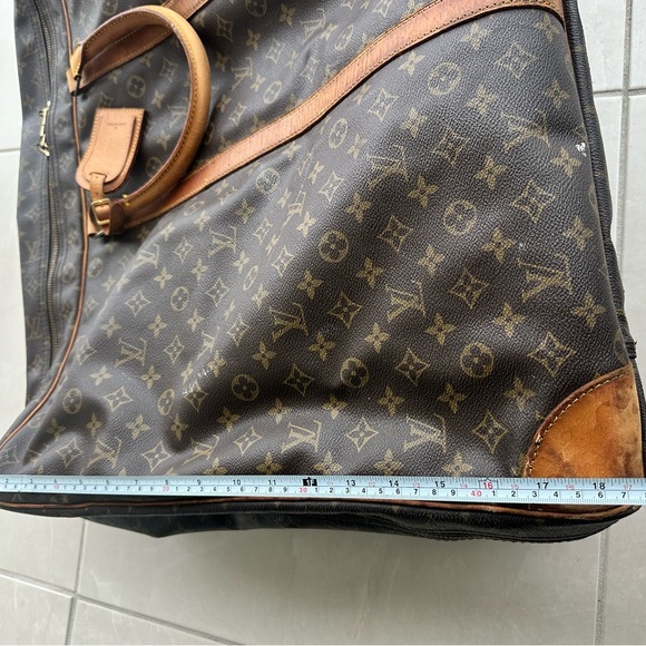 Louis Vuitton leather suitcase - Picture 8 of 13